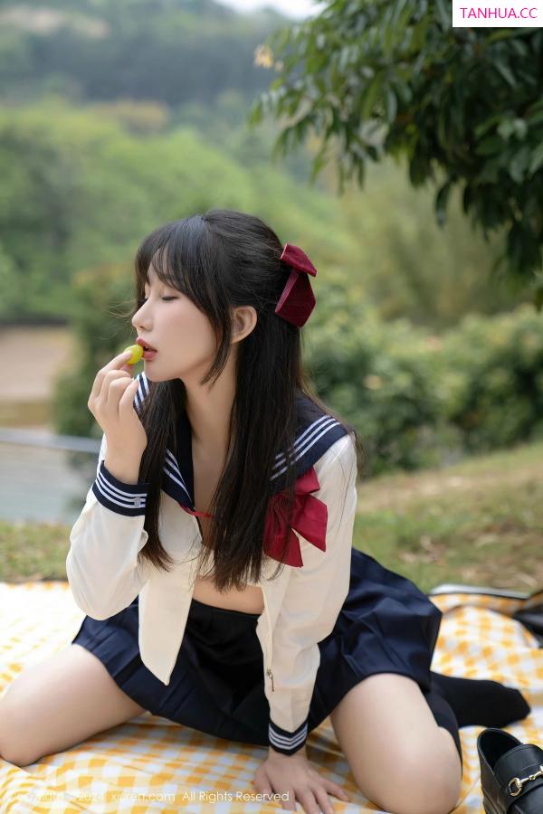 波巧酱  [XiuRen]高清写真图 2024.04.10 No.8365 波巧酱 性感美腿第51张图片